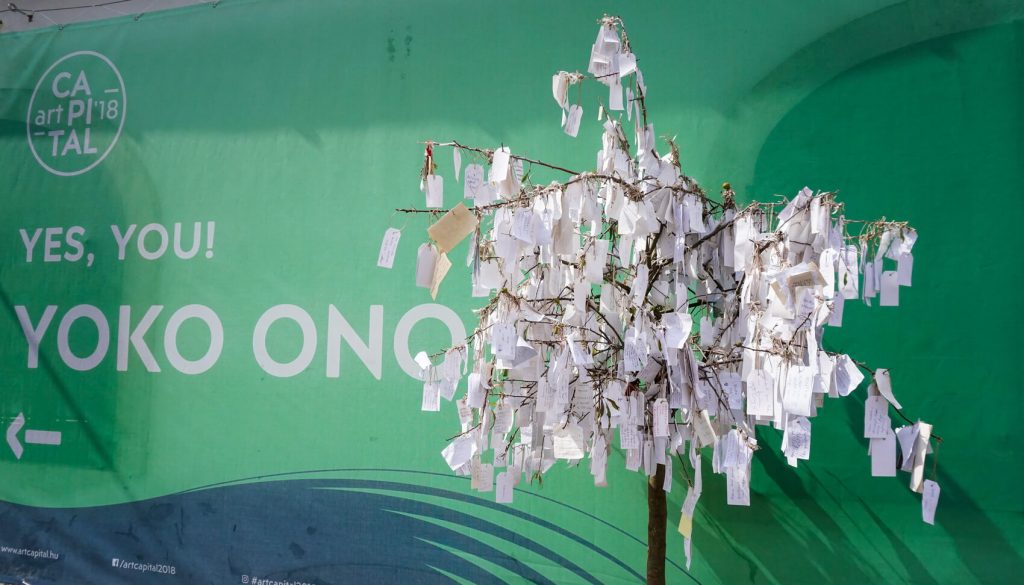 węgry instalacja yoko ono