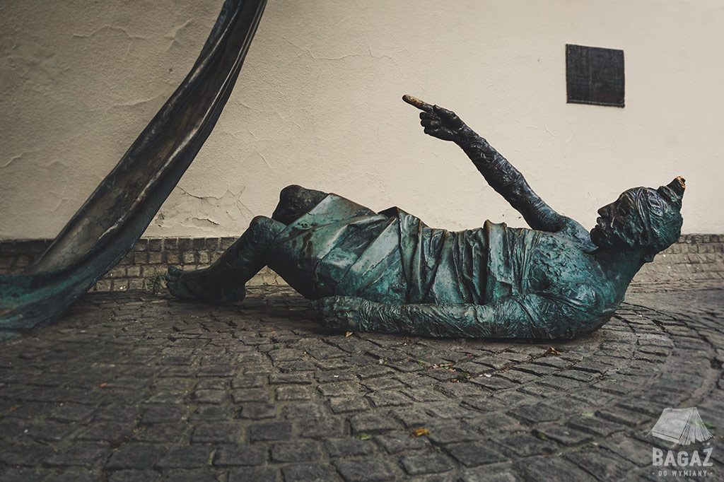 budapeszt pomnik leżącego, carl lutz memorial