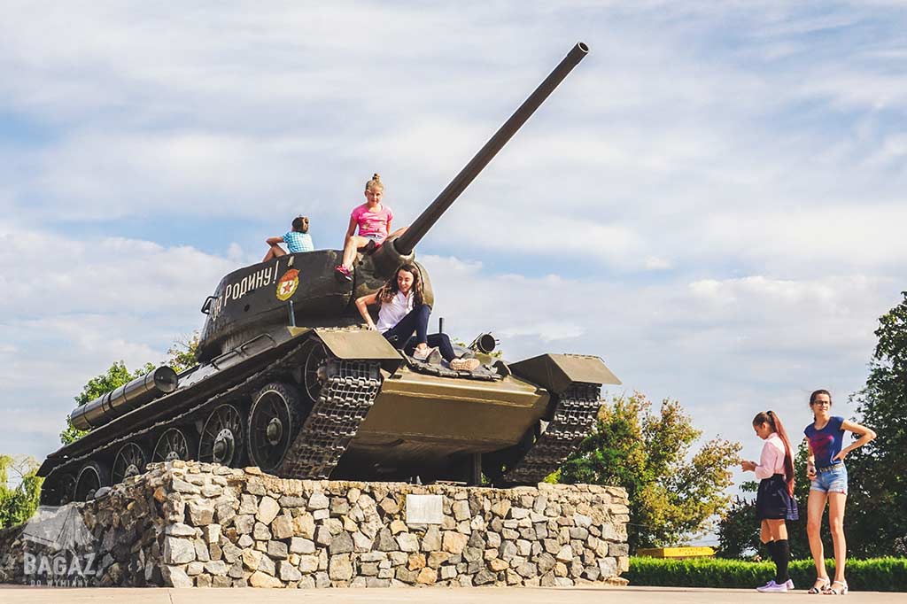 czołg t-34 tyraspol zwiedzanie naddniestrza
