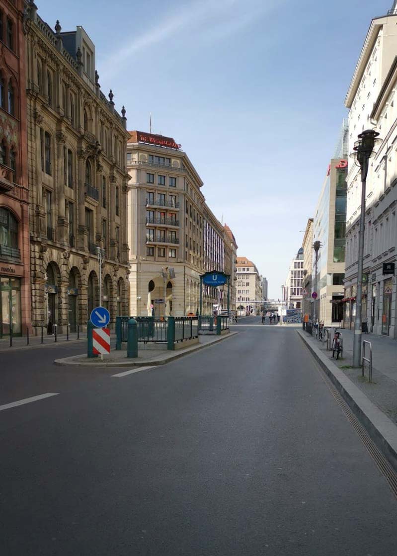 puste ulice w Berlinie z powodu koronawirusa